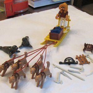 Alaskan Playmobil set , Eskimos with dog sled, rare, vintage